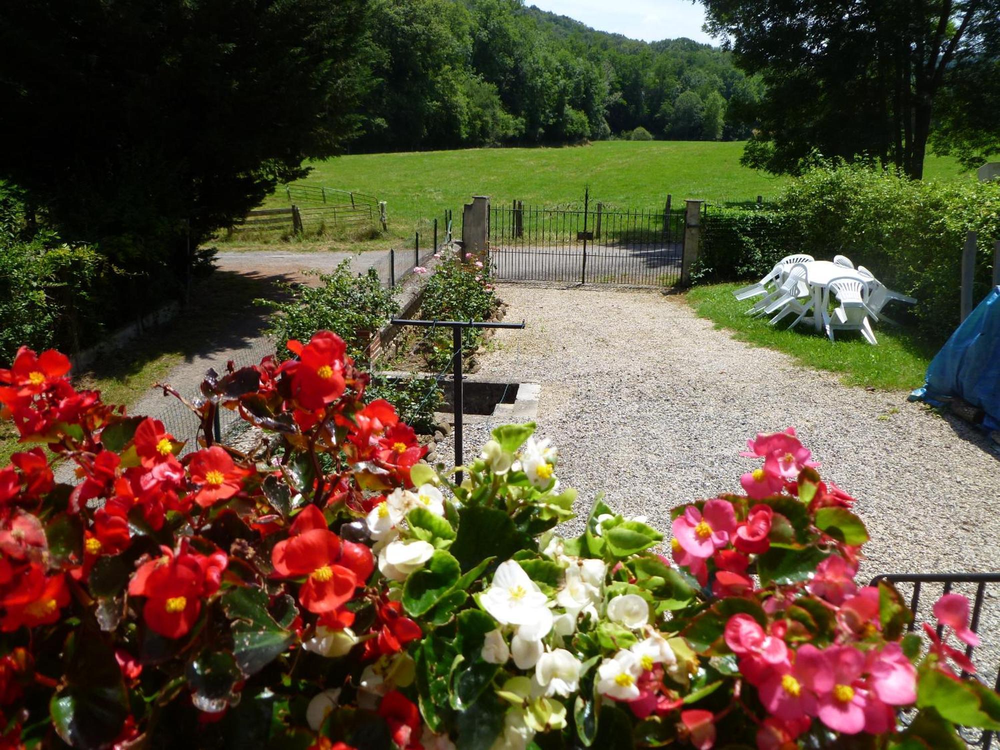 Gite Le Moulin Pres De Tarbes, Lourdes, Bagneres De Bigorre Mascaras Exterior photo